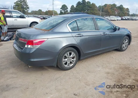 2011 Honda Accord 2.4 Se из США, поврежденный, VIN 1HGCP2F63BA037073